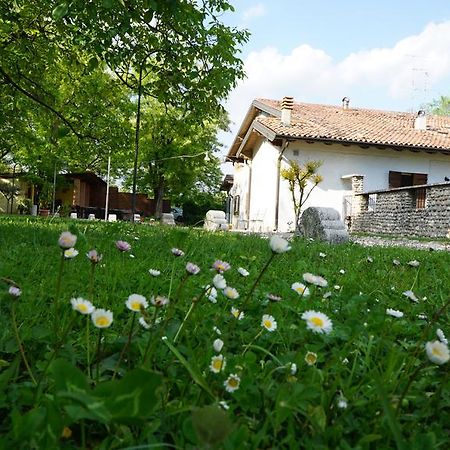 Agriturismo Fior Di Pesco Hotel Sommacampagna Exterior photo